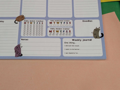 A4 Weekly planner desk pad - cats theme